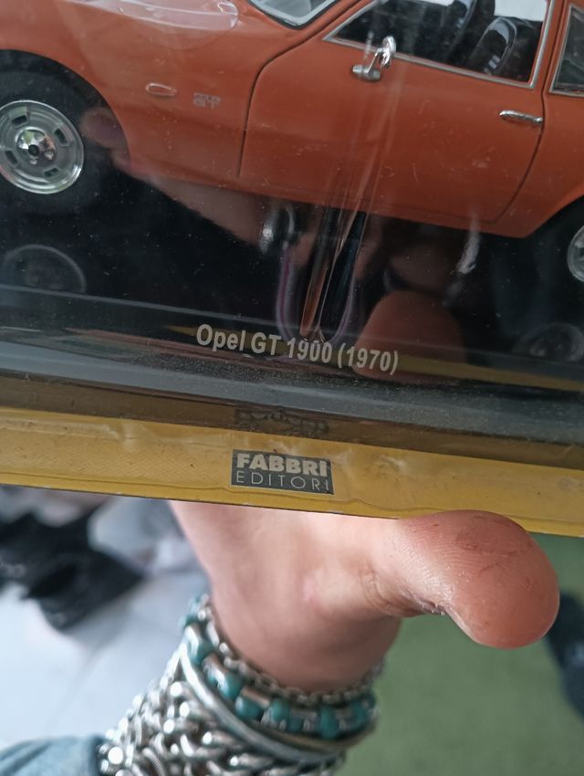 Modellino Opel GT 1900 Fabri Editore