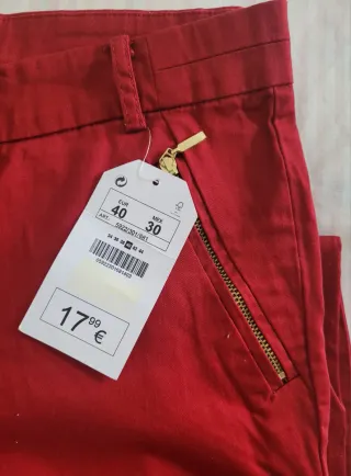 PANTALÓN ROJO LEFTIES TALLA 40.