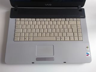 Sony Vaio PC Portatile + Alimentatore
