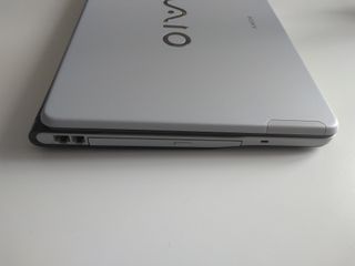 Sony Vaio PC Portatile + Alimentatore