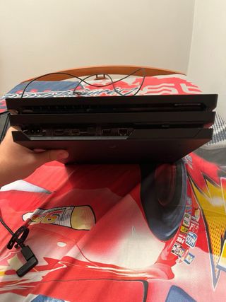 PS4 Pro 1TB Negra 