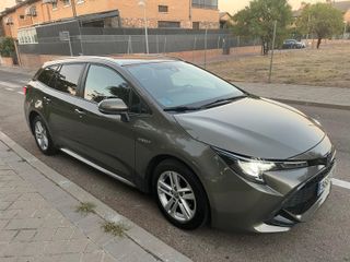 TOYOTA COROLLA TOURING SPORT  BUSSINES PLUS