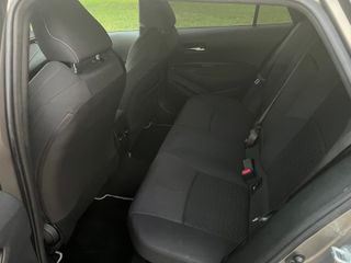 TOYOTA COROLLA TOURING SPORT  BUSSINES PLUS