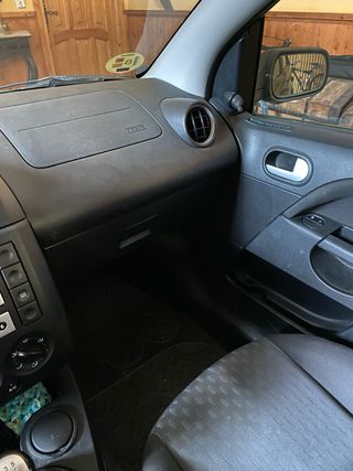 Ford Fiesta 2005
