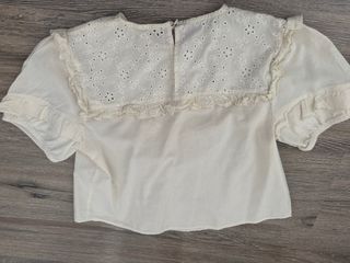 Conjunto The are Blusa y Falda Beige