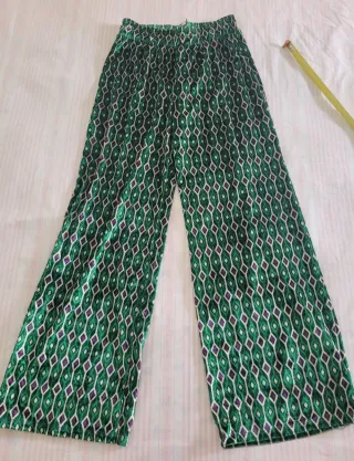 CONJUNTO BLUSA Y PANTALÓN AMY.