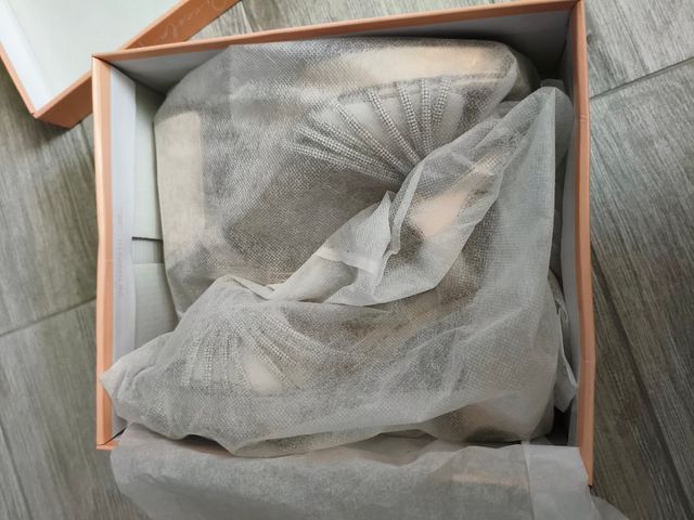 Sandalias doradas tacón plataforma