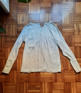 Blusa nueva Zara T M color crudo 