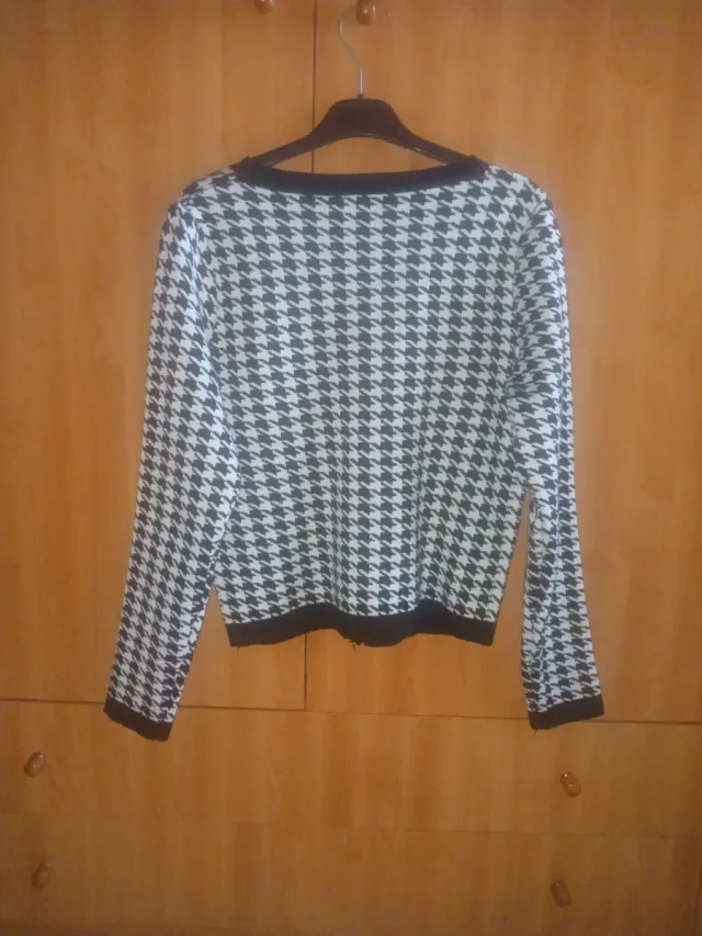 Rebeca pata de gallo