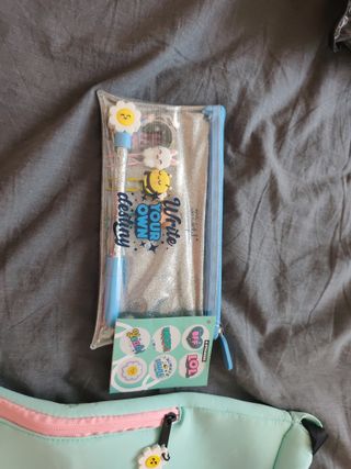 Mochila Mr. Wonderful mint y rosa. 