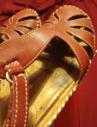 Sandalias Pikolinos rojas