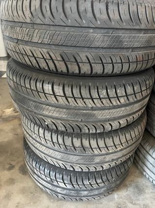 4 Neumáticos Michelin 185/60 R14