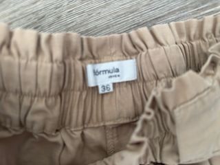Pantalón corto beige Fórmula Joven