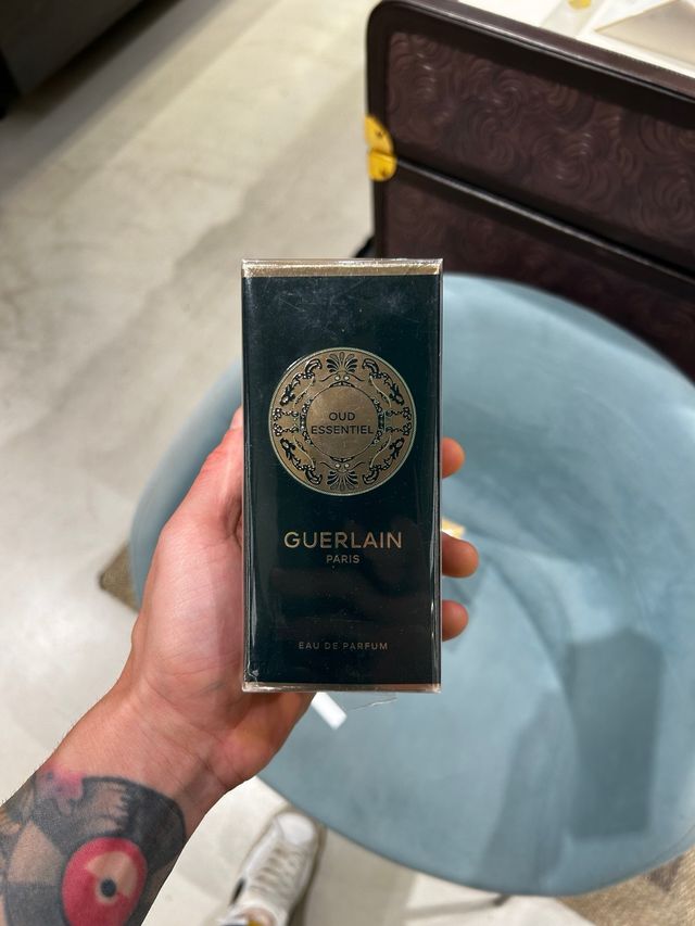 Guerlain Les Absolus d’Orient - Oud Essentiel