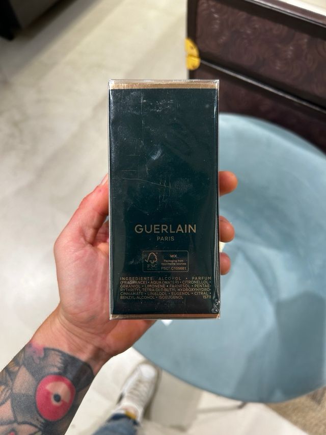 Guerlain Les Absolus d’Orient - Oud Essentiel