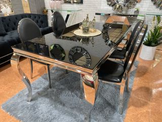 MESA + SILLAS
