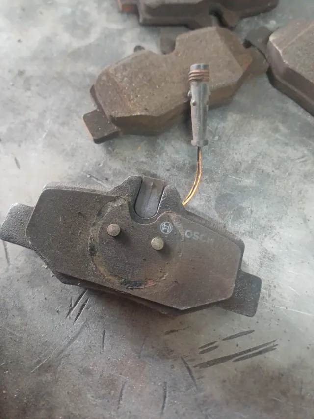 Kit Pastillas y Zapatas Traseras Mercedes Viano