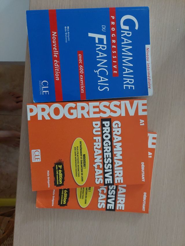 Grammaire Progressive du Francais, Intermediare...