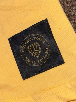 Camiseta Football Town Amarilla