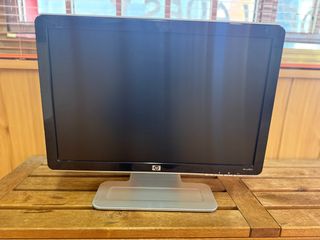 Pantalla HP 1907s