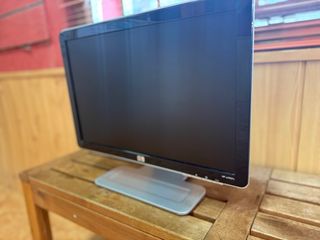 Pantalla HP 1907s