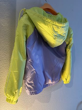 Parka,sudadera, plumífero,chaqueta,abrigo