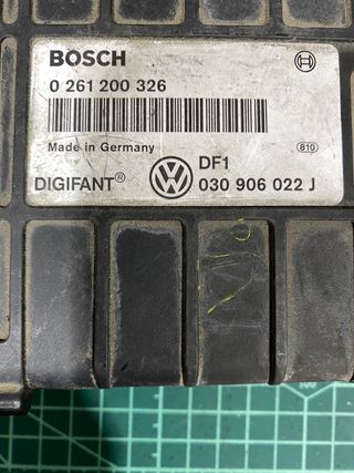 Centralita BOSCH 0 261 200 326 VW DIGIFANT