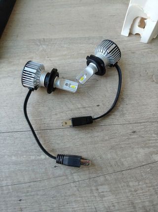 Juego 2 luces Led delanteros coche - Philips