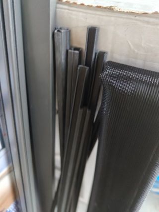Tesa marco con mosquitera de aluminio 80 cm x 80c