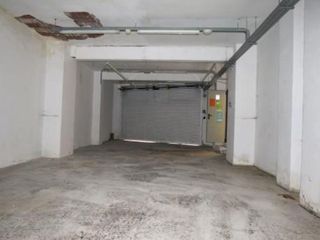 Local comercial en venta en El Castell-Poble Vell en Castelldefels