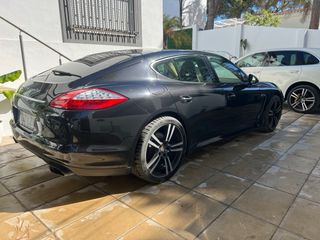 Porsche Panamera diesel - cambio por autocaravana 