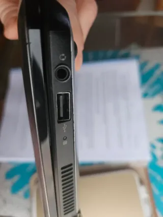 HP Mini Portátil plata 