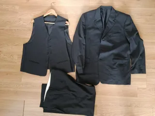 Traje gris merengue 3 pieas