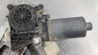 ELEVALUNAS DELANTERO DERECHO MERCEDES-BENZ CLASE