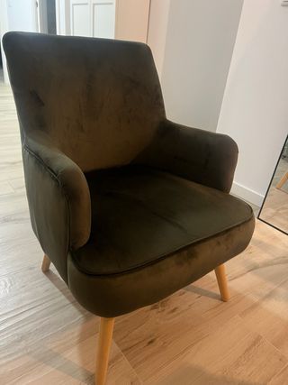 Sillón de terciopelo verde