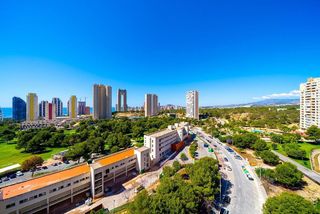 Piso en alquiler en Pueblo Poniente en Benidorm