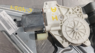 ELEVALUNAS DELANTERO IZQUIERDO MERCEDES-BENZ SPRI