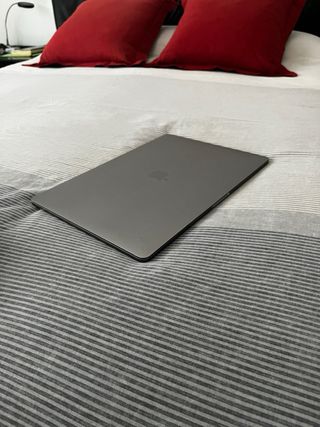 MacBook Pro 15” 2019 i9 · 16GB · 512GB SSD