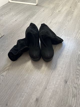Botas altas tacón plataforma negras