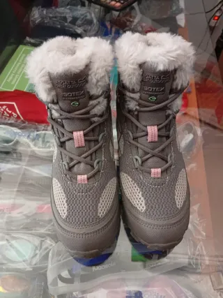 Botas Invierno Niña Regatta ISOTEX Talla 32