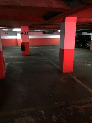Garaje en alquiler en Centro en Vitoria-Gasteiz