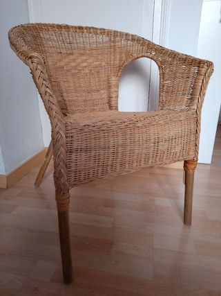 Silla de mimbre artesanal