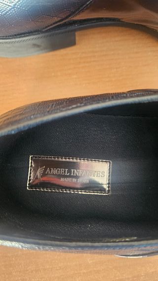 Traje azul Enzo Romano con chaleco