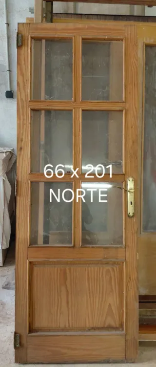 Puerta madera norte cristal 66x201