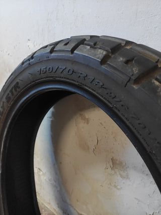Neumáticos Pirelli Scorpion Rally STR 90/90/21 y 1
