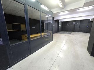 Local comercial en alquiler en Areal – Zona Centro en Vigo