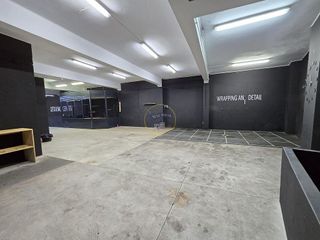 Local comercial en alquiler en Areal – Zona Centro en Vigo