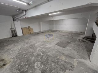 Local comercial en alquiler en Areal – Zona Centro en Vigo