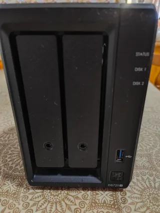 Synology DS720+ NAS