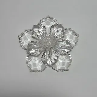 Fiore in cristallo trasparente